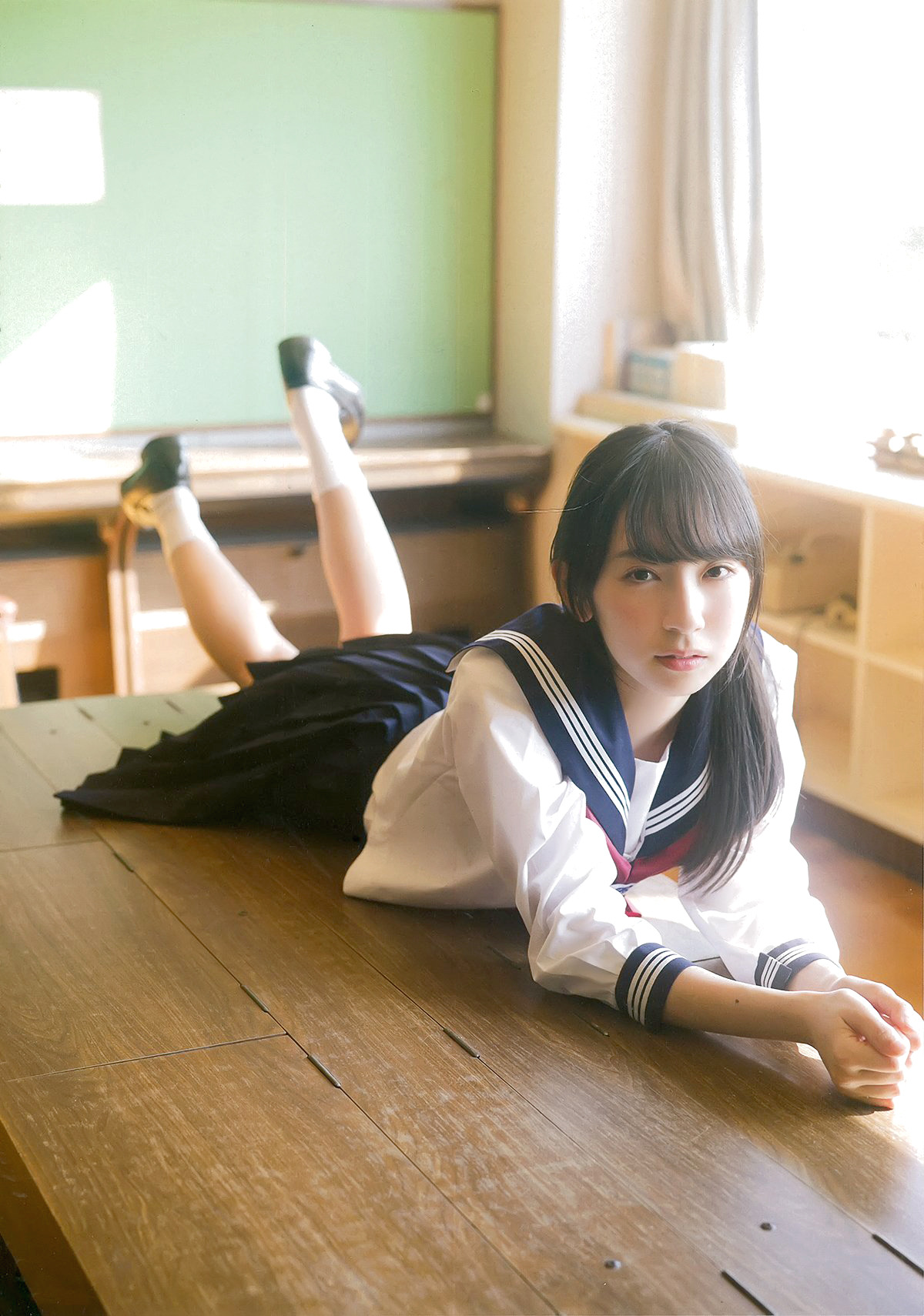 46pic:  Miku Kanemura - Graduation 2018  