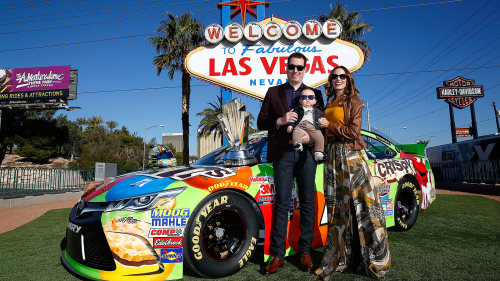 Viva Las Homecoming: @NASCAR Sprint Cup Series Champion Kyle Busch begins making the rounds in Vegas