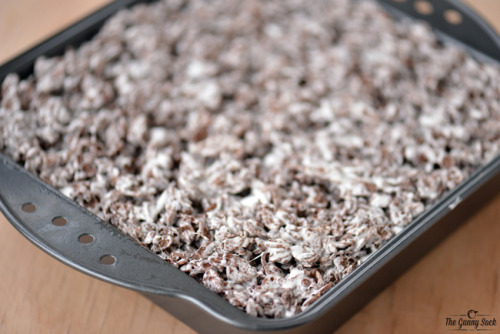 foodffs:  Chocolate Ooey Gooey BarsReally nice recipes. Every hour.Show me what you cooked!