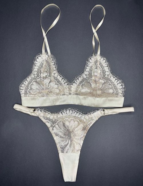 Fréolic London | silk + leavers lace set