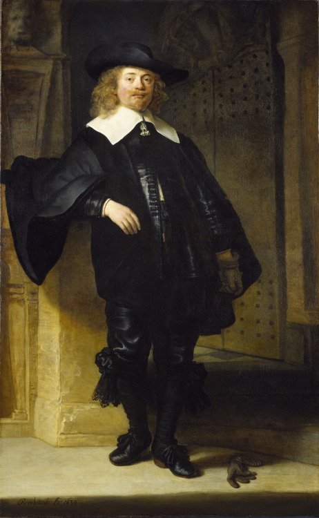 history-of-fashion:1639 Rembrandt Harmensz. van Rijn - Portrait of a standing gentleman (Portrait of