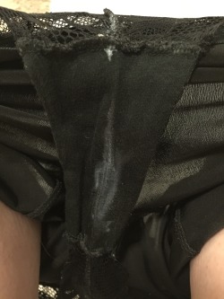 cassiesdirtylaundry:  Today’s wear. Cumming in them at bed time and sending them off in the morning!