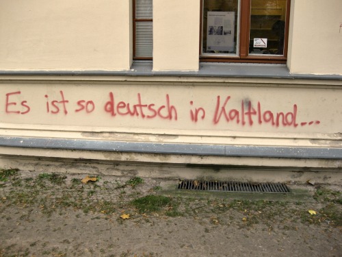 kevin-schulzbus:  Es ist so deutsch in Kaltland…
