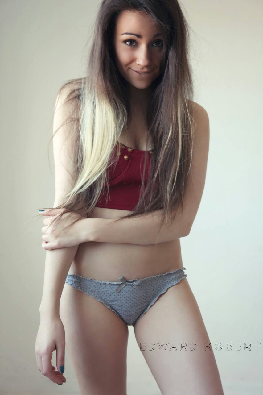 girlsfactory: http://girlsfactory.tumblr.com http://igoodpictures.tumblr.com http://girlsfactory2.tumblr.com