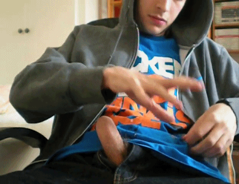 finecocks:  posting lots of gay porn videos every single day!http://finecocks.tumblr.com