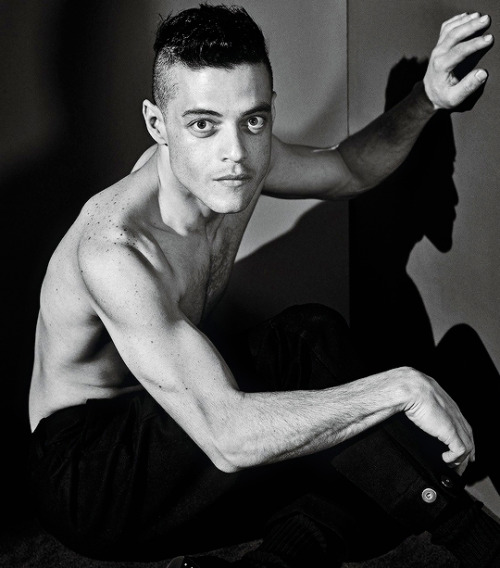 Porn Pics darlenealdersons:  Rami Malek photographed