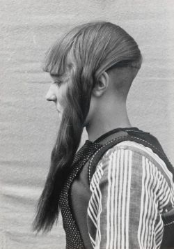 matrixbotanica:  Traditional Dutch HairCut for Women 1947 Marken 