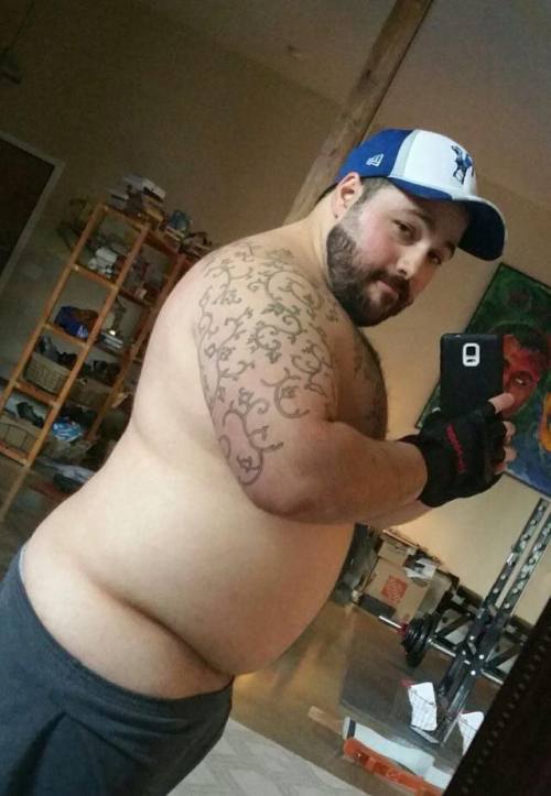 thestubbycubby:  talekjr:  chubmann:  ohiobearcubs:  holy crap.   A dream  Wow, your so sexy  You’re so damn sexy!!!