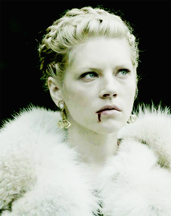 houselannister:Lagertha in 2x03: Treachery