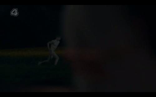 jsuavazblog:Billy Howle en la serie Glue.