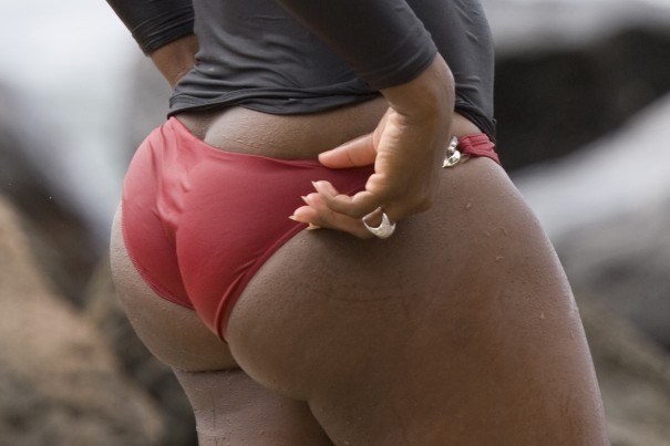 fatjuicyass:  Serena Williams and her awesome ass pt.2