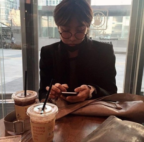 What Your Cameraroll Looks Like If You're Dating Jung Hoseok