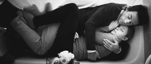 wejustwanttomakelove:  that feeling when you are in his/her arms 