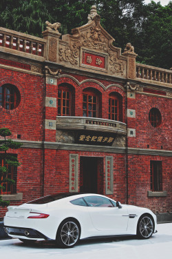 superluxury:  classyhustler:  Aston Martin