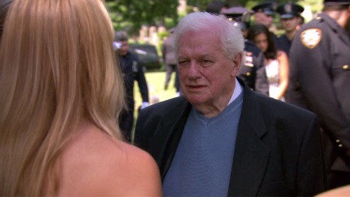  Rescue Me (TV Series) - S3/E12 ’Hell’ (2006)Charles Durning as Michael Gavin