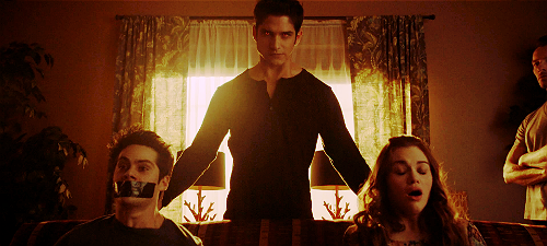 evillyneemilly:Lydia to Peter: I do it. I said I would, but only if you help.