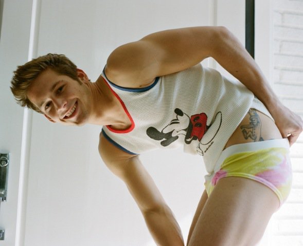 nicemale:  Max Emerson