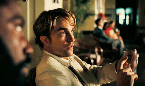 robpattinsongifs:Robert Pattinson as Neil. — TENET (2020) dir. Christopher Nolan
