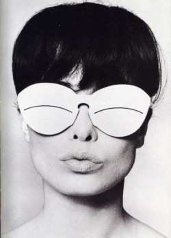 xhoe:  1960′s Sunglasses (L:    André Courrèges; R: Pierre Cardin) 