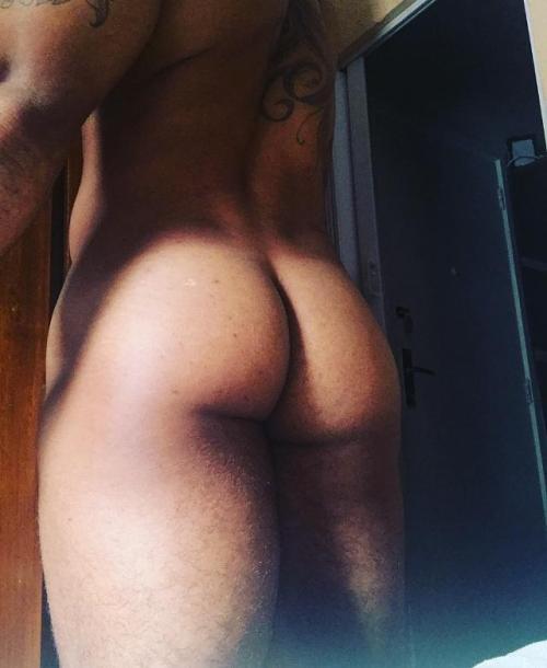 daxxpr:  brazilmen:   brazilian escort Pablo brazilmenblog.blogspot.com.br visit nudestuds.tumblr.com   🇵🇷🇵🇷🇵🇷daxxpr.tumblr.com🇵🇷🇵🇷🇵🇷
