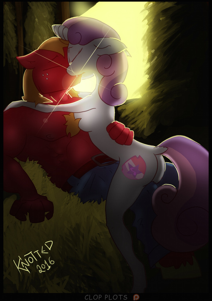 needs-more-butts:  clopplots:  Sweetie Belle tending to her lover after a hard day’s