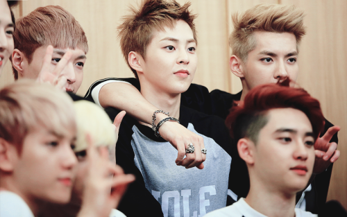 :Xiumin's New Hairstyle (✿◠‿◠)
