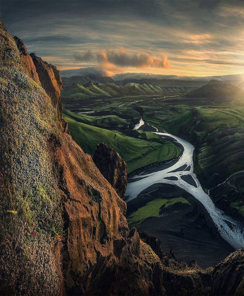 Photo by @maxrivephotography Iceland&rsquo;s most beautiful places. #Place #Natures #Iceland #Pl