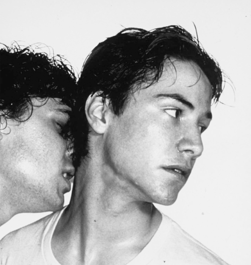 keanureevesimagines:HAPPY VALENTINE’S DAY!!!