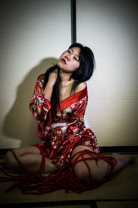 bobbedfetish:  「Your Love Makes Me Weak」 Part.2/5 モデル：大川原路流さん（@MILUC1023）#photography