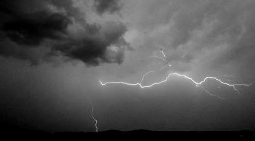 spectral-insomnia:  Photography by “B.”. 