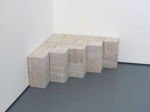 uvre:   Carl Andre