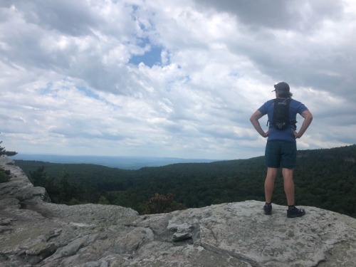 Minnewaska State Park has sooooo many trails! Hiked up to Gertrude’s Nose with Toddler and Hubs. The