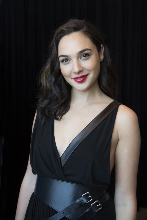 galsdaily: Gal Gadot attends a Wonder Woman press conference (May 20, 2017)