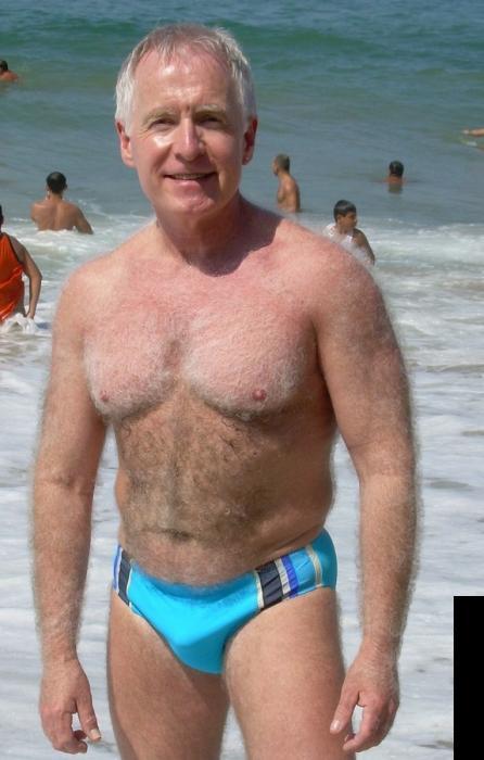 robertlovedaddies:  blue like heaven