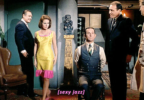 retrotvblr:GET SMART (1966)     — 2.07 “The Decoy”One of the greatest and funniest shows ever!!