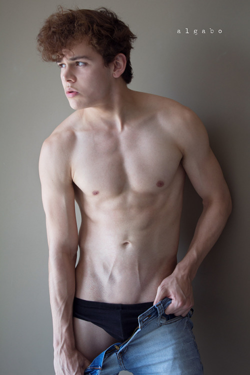 fashionablymaleofficial:(via PnV Network Sensuous Model Jorge Noriega By Algabo Photo) 