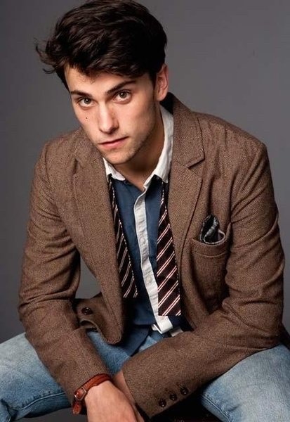 amanthing:  Visit amanthing Hunk Edition BlogWith 9 Different Categories of HOT MEN to Choose From