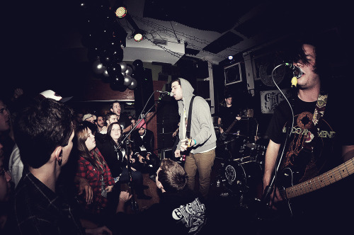 toxicremedy:  BALANCE AND COMPOSURE (by srhk) 