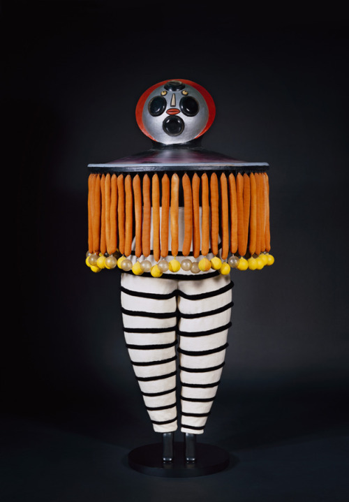 Oskar Schlemmer, Figurines of the Triadic Ballet, 1922. Mixed materials. Loan of the Friends of the 