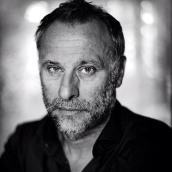 Maszületettsvéd:  Michael Nyqvist   (1960-2017)Behálózva, A Kolónia, Lánykirály,