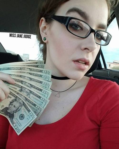 Bad bitch with the stacks . . . . . #femdom #findom #mistress #domina #domination #dominatrix #wors