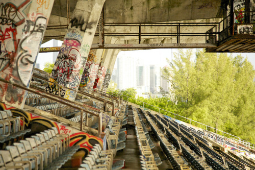 abandoned-playgrounds: The immense graffiti of the abandoned Miami Marine Stadium in Florida. Abando