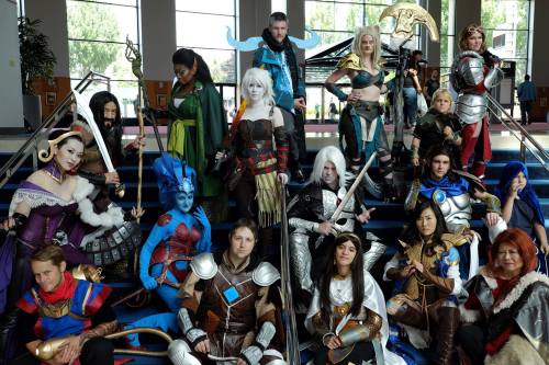 moxymtg: Lovely Planeswalker Summit group shot taken by Dion Low, features awesome MTG kids Eric &am