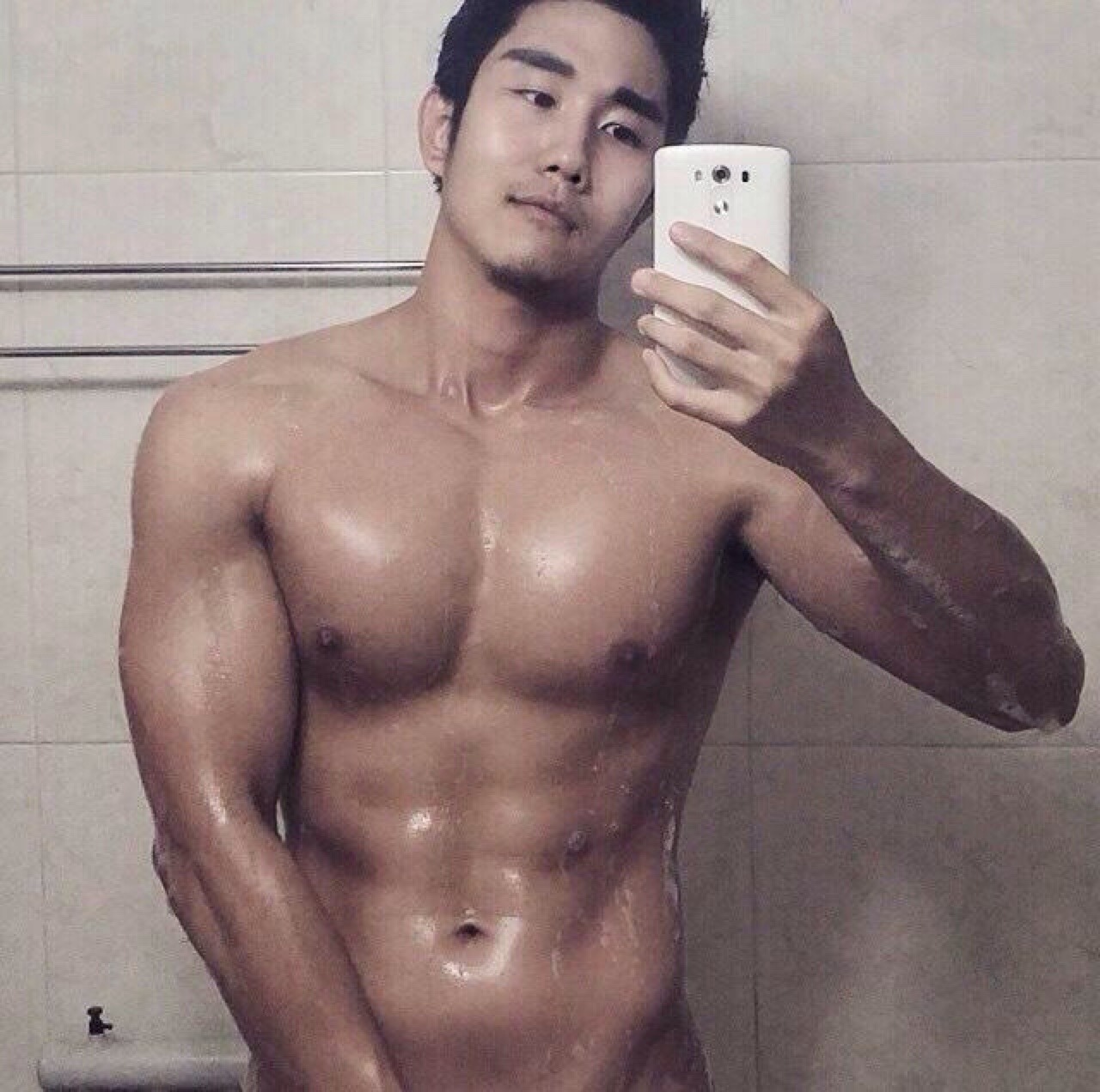 rebelziid:  Asian Men  [ Take him home ]