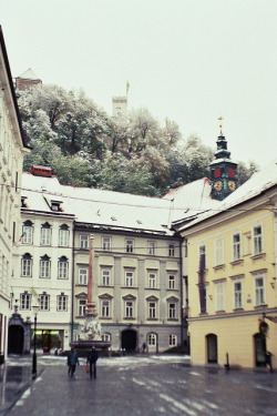 defluxxus:  winter time in Ljubljana by Katarina