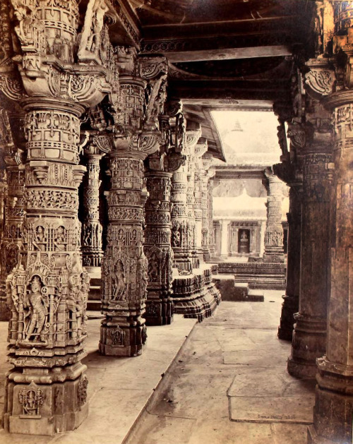 archimaps:Inside the Jain Temple, Mount Abu