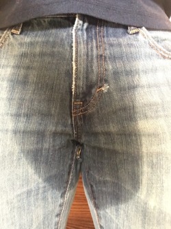 wetcrashsf:Peed my jeans to start the weekend