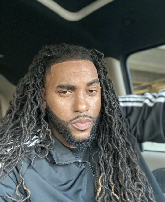 Sexy dreadhead man
