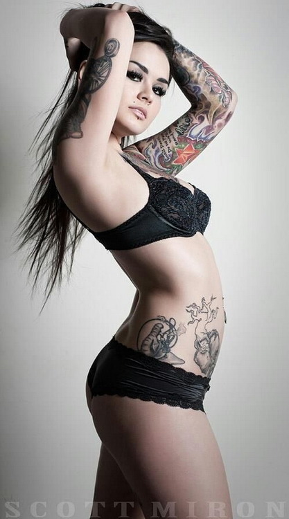 tattooandpiercingideas:  More here: Tattoo And Piercing Ideas