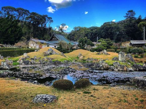 摩訶耶寺庭園 [ 静岡県浜松市 ] Makaya-ji Temple Garden, Hamamatsu, Shizuoka の写真・記事を更新しました。 ーー美しい石組から鎌倉時代初期の作庭と推定さ